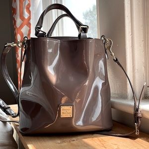 Dooney and Bourke Patent Small Barlow
